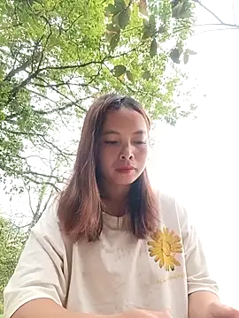 Nguyet2k4 online show from 04.14.26