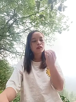 Nguyet2k4 online show from 04.15.26