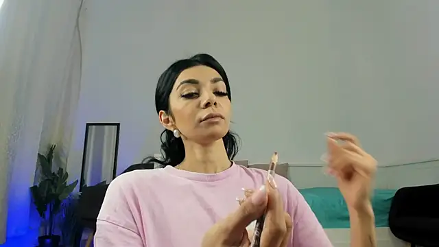 ReneeVoss online show from 04.07.26