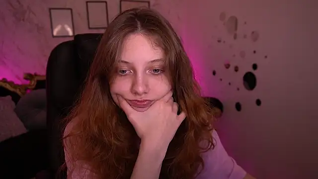 CuteeFoxy online show from 04.13.26