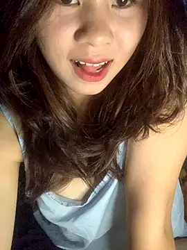 Snapshot of Yanmei_19 chatting on 10.19.25 Yanmei 19 online show from 10.19.25