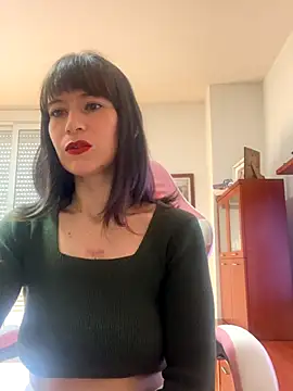 Snapshot of AlanaRius18 chatting on 11.20.25 AlanaRius18 online show from 11.20.25