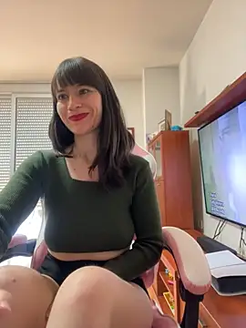 Snapshot of AlanaRius18 chatting on 11.27.25 AlanaRius18 online show from 11.27.25