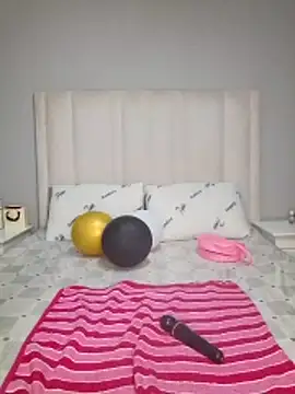 Bubbles156 online show from 11.28.25