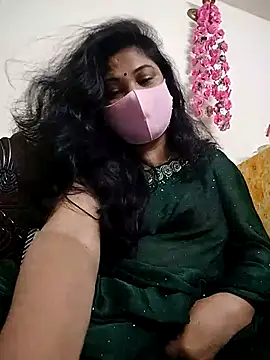 Snapshot of Hot_Boude chatting on 10.14.25 Hot Boude online show from 10.14.25