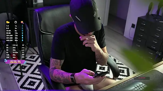 monsieurguitsxxx online show from 01.11.26