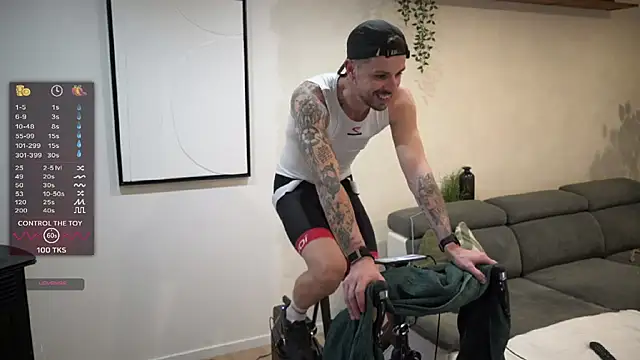 monsieurguitsxxx online show from 02.14.26