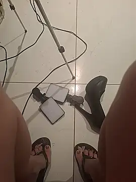 Snapshot of PorcelainDoll1 chatting on 02.17.26 PorcelainDoll1 online show from 02.17.26