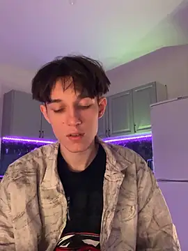 Snapshot of KristianGray chatting on 10.17.25 KristianGray online show from 10.17.25