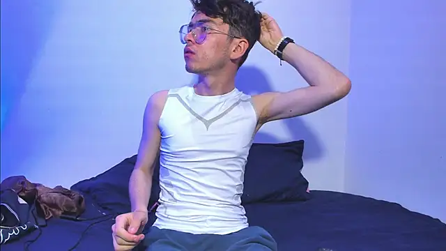 dani angel dark online show from 11.10.25