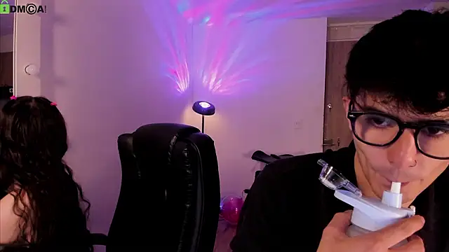 Mikeyvioleta  online show from 03.17.26