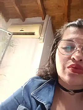 Sexylips200 online show from 10.16.25