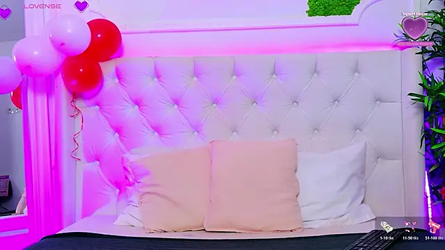 AriannaSins online show from 02.18.26