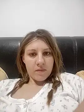 SandyCassie online show from 10.28.25