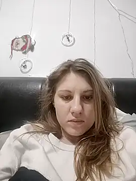 SandyCassie online show from 11.28.25