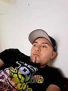 Snapshot of Polito456 chatting on 10.17.25 Polito456 online show from 10.17.25