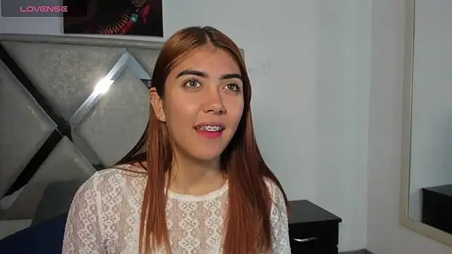 Jessicatorres7 online show from 10.28.25