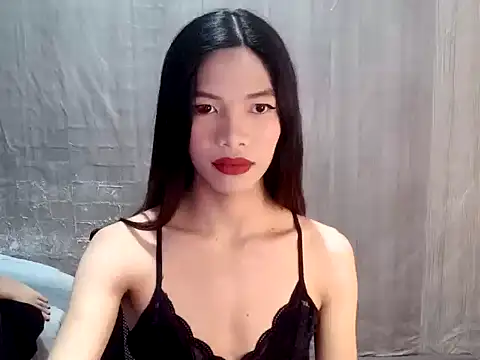 Snapshot of stella-kate chatting on 10.19.25 stella-kate online show from 10.19.25