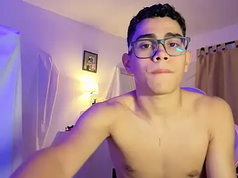 Snapshot of Yamilk101 chatting on 02.07.26 Yamilk101 online show from 02.07.26