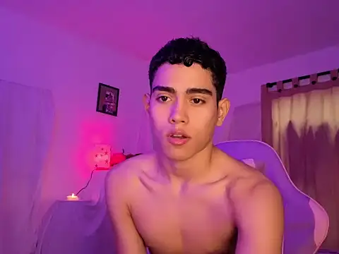 Snapshot of Yamilk101 chatting on 03.28.26 Yamilk101 online show from 03.28.26