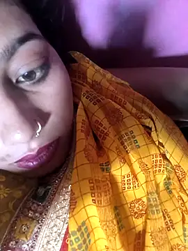 Snapshot of Ragni_bhargav chatting on 04.25.26 Ragni bhargav online show from 04.25.26