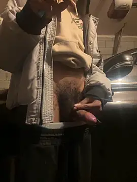 Snapshot of gtaBBC4U chatting on 11.09.25 gtaBBC4U online show from 11.09.25