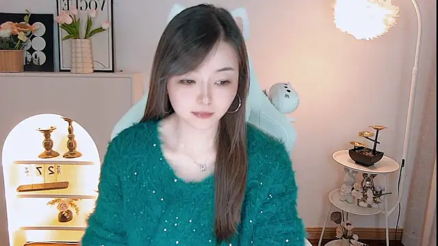 Snapshot of kakakuqi chatting on 10.20.25 kakakuqi online show from 10.20.25