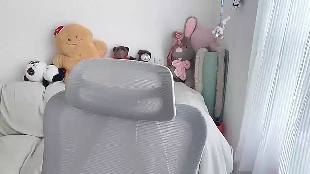 Snapshot of lsevenlll chatting on 05.06.26 lsevenlll online show from 05.06.26