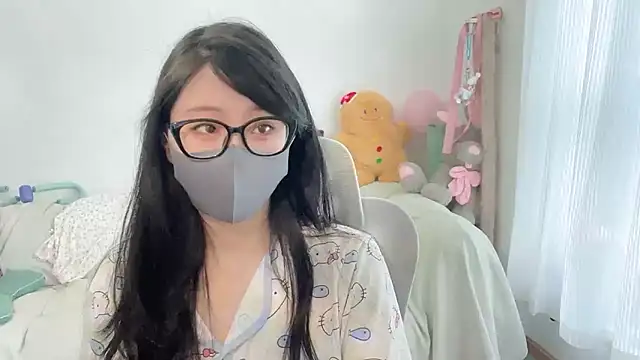 Snapshot of lsevenlll chatting on 05.08.26 lsevenlll online show from 05.08.26