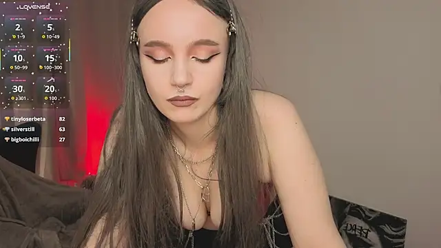 AleksaDivine online show from 12.21.25