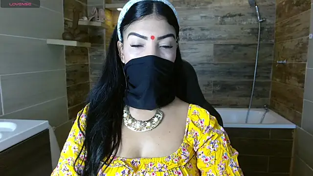 Snapshot of Iniya_Parul chatting on 06.01.26 Iniya Parul online show from 06.01.26