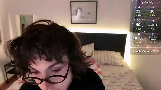 kira yoshika9e online show from 02.09.26