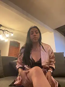 Snapshot of lexrivas99 chatting on 10.18.25 lexrivas99 online show from 10.18.25