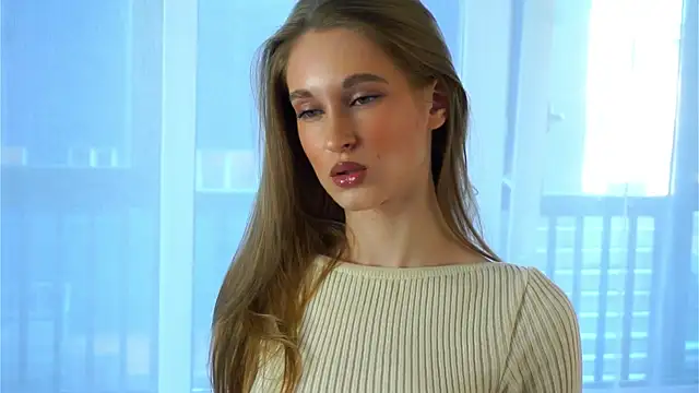 ManieRolfson online show from 10.17.25