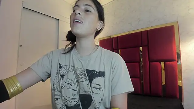 moon winy online show from 11.16.25