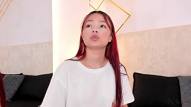 Snapshot of Martinaa_Garcia chatting on 02.09.26 Martinaa Garcia online show from 02.09.26