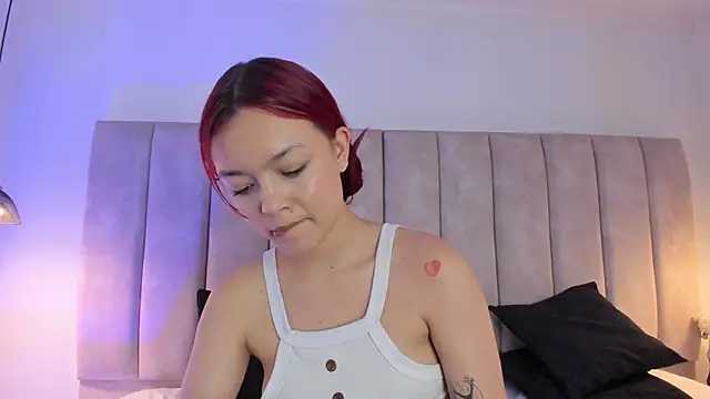 Martinaa Garcia online show from 04.18.26