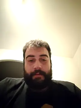 Snapshot of GluingPerson chatting on 10.27.25 GluingPerson online show from 10.27.25