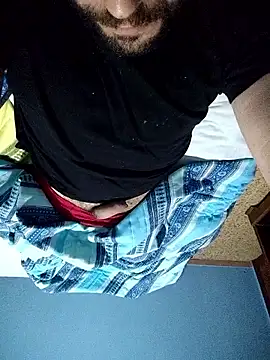 Snapshot of GluingPerson chatting on 01.13.26 GluingPerson online show from 01.13.26