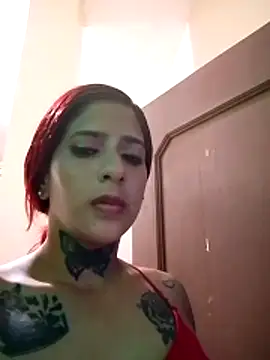 Snapshot of sol22222 chatting on 10.21.25 sol22222 online show from 10.21.25