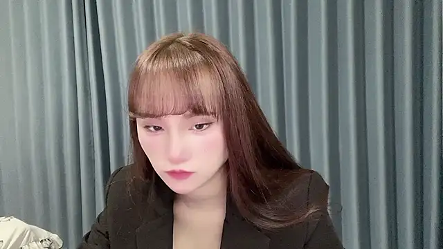 Snapshot of Momo-999 chatting on 10.18.25 Momo-999 online show from 10.18.25