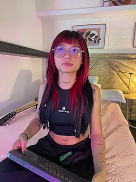 Emma duff online show from 03.24.26