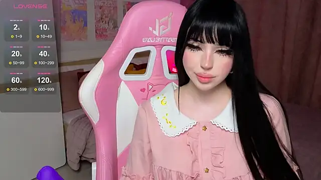 Snapshot of Gothica_ chatting on 10.16.25 Gothica online show from 10.16.25