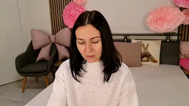 DitaNoir online show from 02.09.26