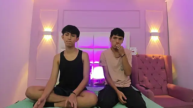 hoot booys  online show from 10.30.25