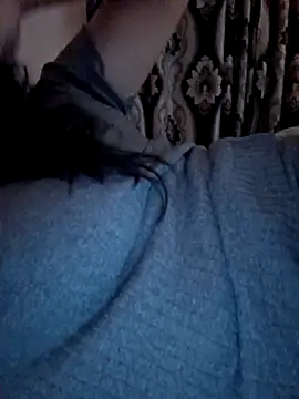 Ariana381 online show from 10.29.25