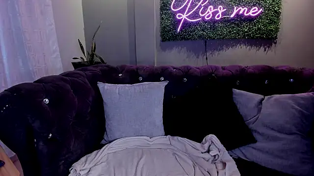 lovenatasha  online show from 12.03.25