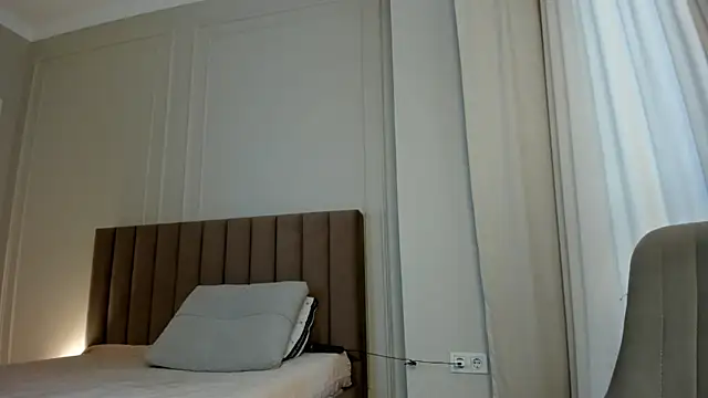 yourerror 404 online show from 11.22.25