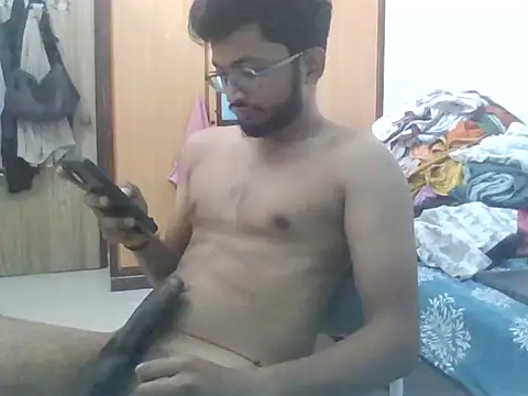 Snapshot of ramsy1982 chatting on 11.09.25 ramsy1982 online show from 11.09.25