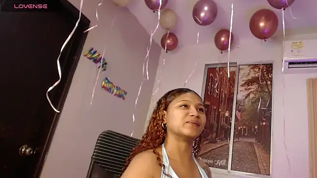 Snapshot of miel_alisha chatting on 05.20.26 miel alisha online show from 05.20.26